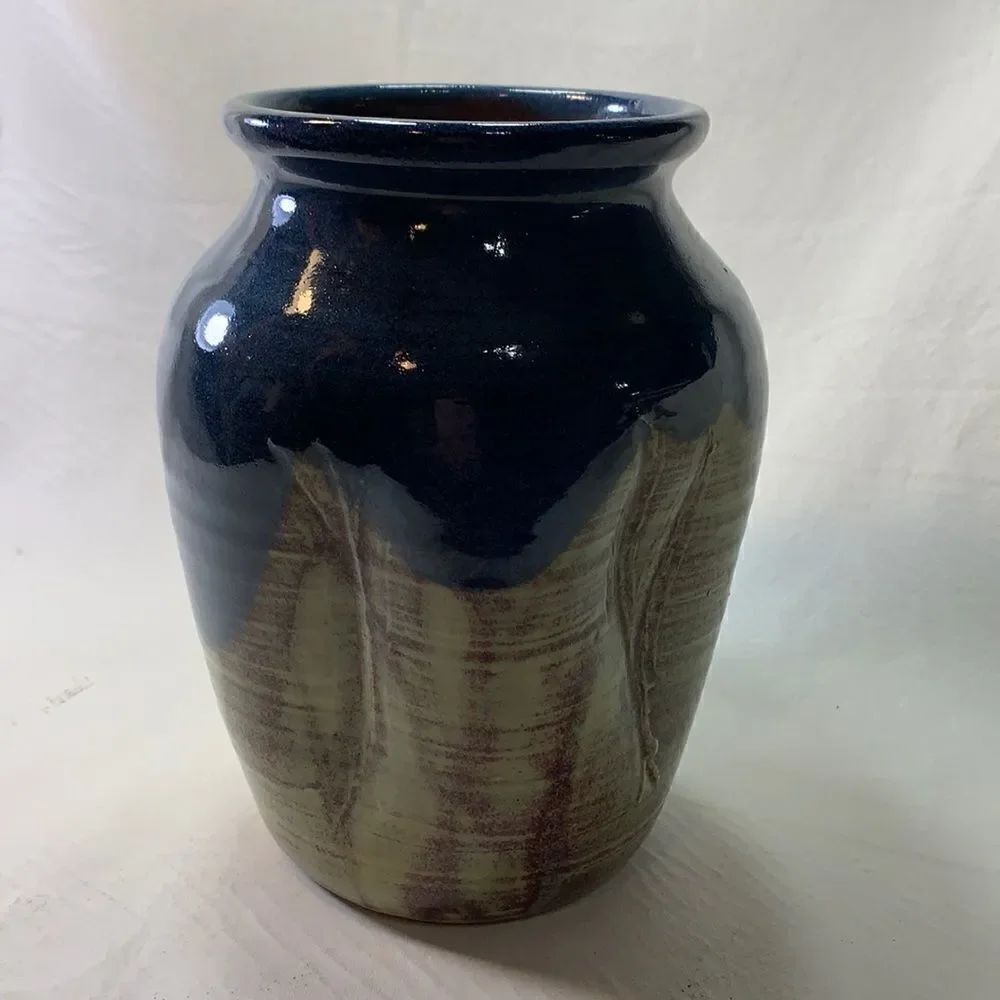 Handcrafted Signed Jose Diego Ceramic 8 In Vase Blue Green Red Mexican Pottery